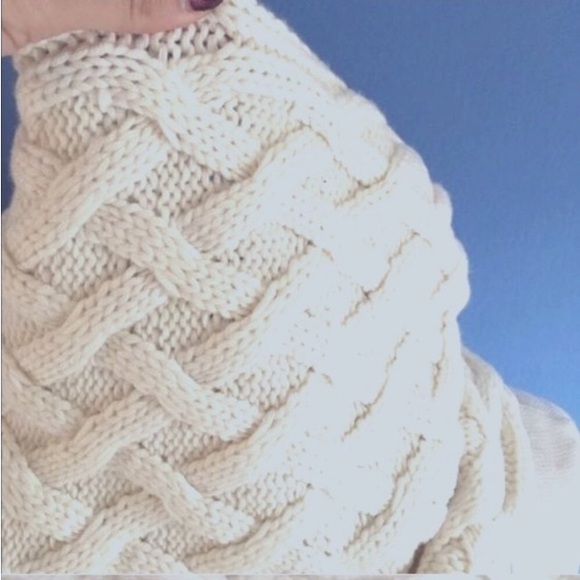 Banana Republic Blend Soft Snood, Ivory Cream, One Size NEW Gaiter Neck Warmer - Picture 5 of 5